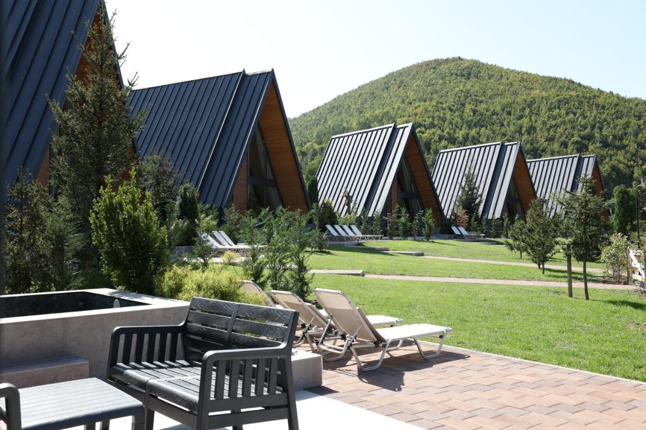 Freskia Resort Ferizaj Eksteriør billede